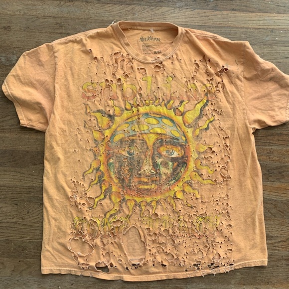 3 for 40🎉 Orange men’s size small sublime T-shirt - Picture 3 of 4